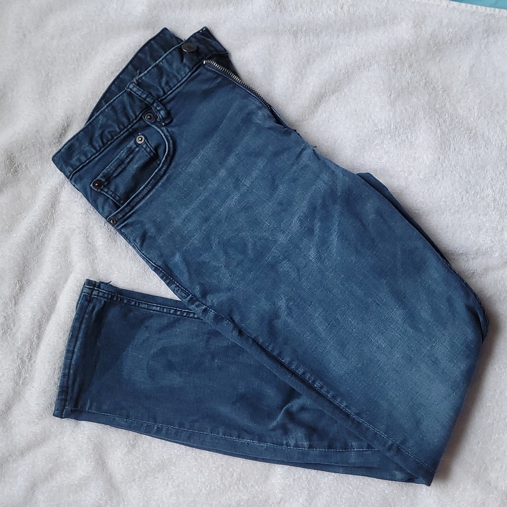 Old Navy relaxed/Slim